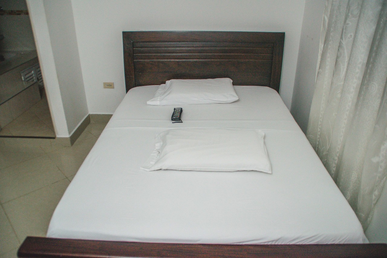Image gallery image