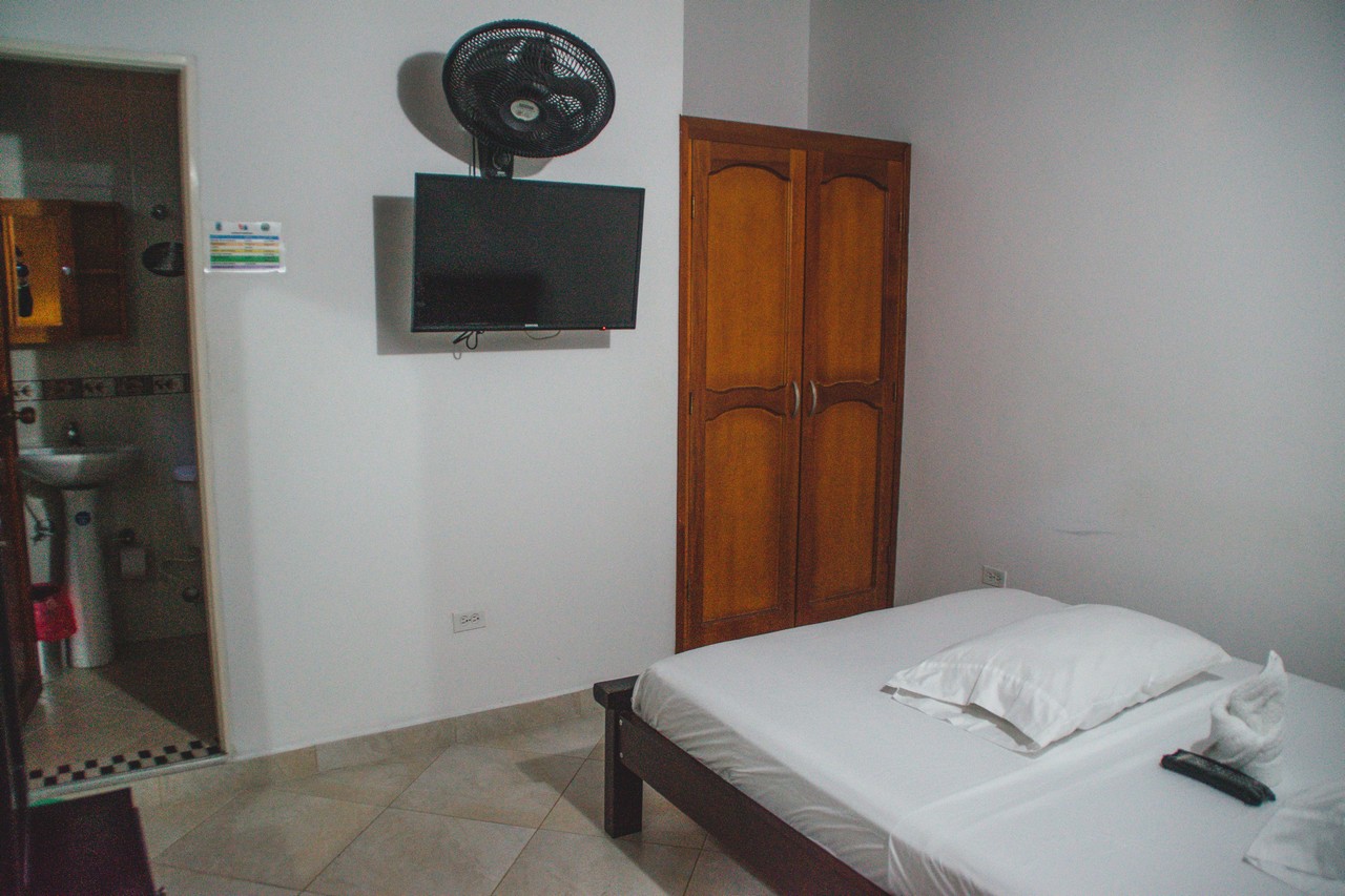 Image gallery image