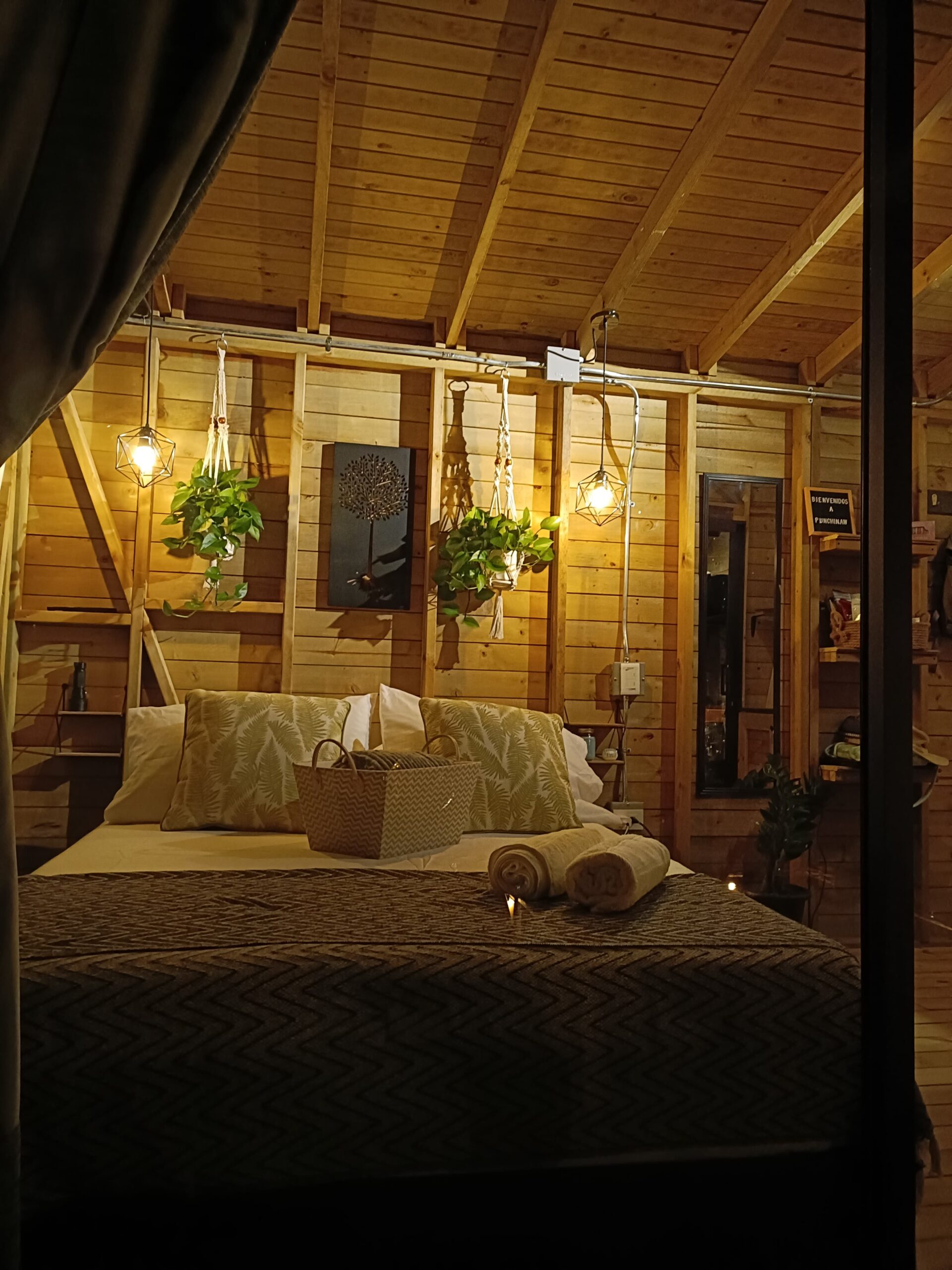 Image gallery image