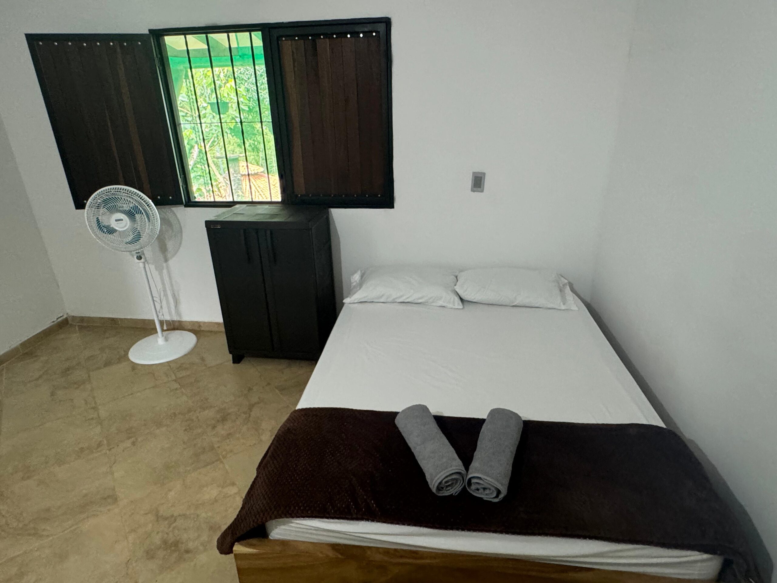 Image gallery image